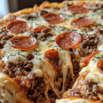 Pizza Burger, Pizza Pie, Burger Pie, Comfort Food, Cheese Pie, Easy Dinner, Savory Pie, Ground Beef Pie, Pizza Dinner